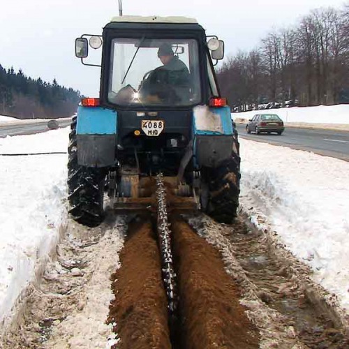 Баровая грунторезная машина БГМ-1 (грунторез)